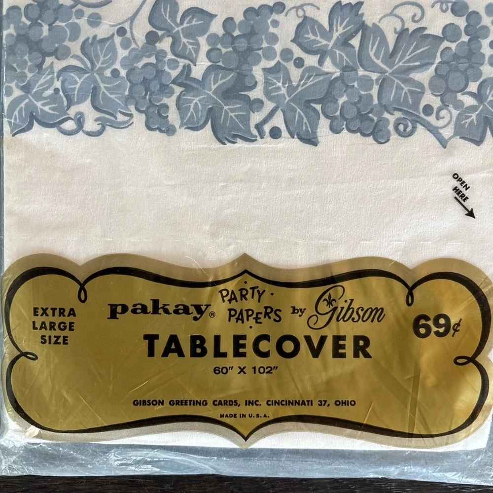 Vintage Pakay Gibson Party Papers tablecloth